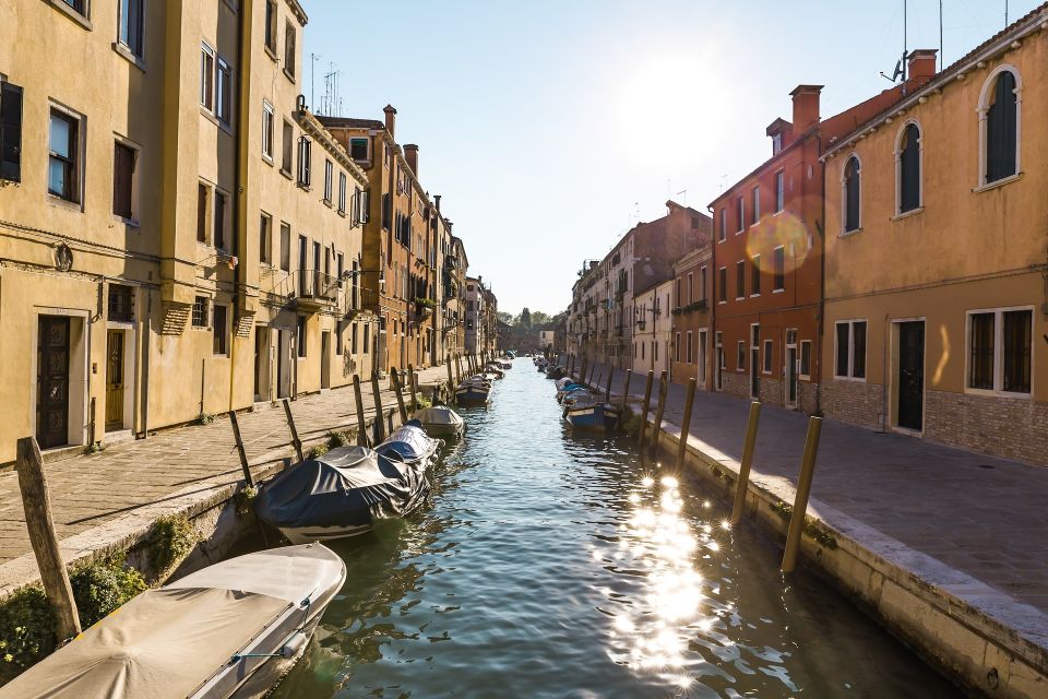Private Cruise: Venice Viewed by the Water - Grand Canal Glide: Palaces, Architecture, and Classic Venice Angles