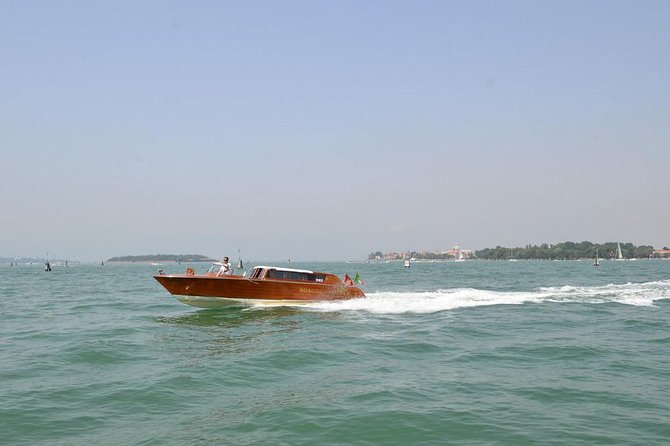 Private Departure Transfer: Venice Hotels to Venice Train or Bus Station - Getting to Santa Lucia Station by Boat: What the Last Steps Feel Like