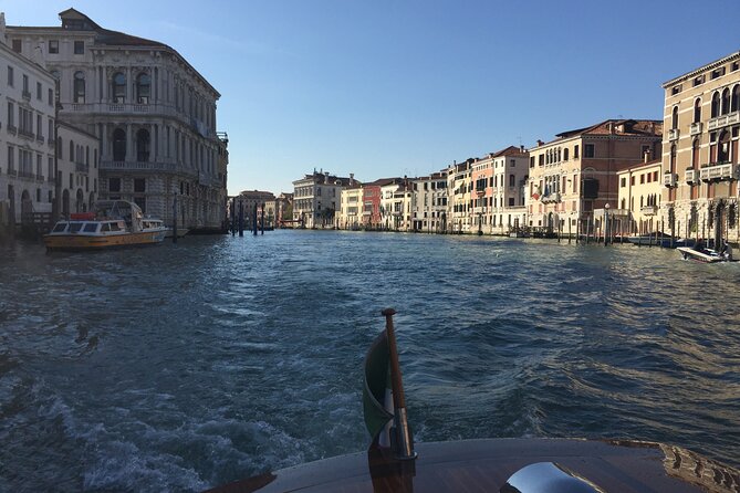 Private Departure Transfer: Water Taxi Transfer from Venice City to Cruise Terminal - Who This Private Water Taxi + Car Transfer Fits Best
