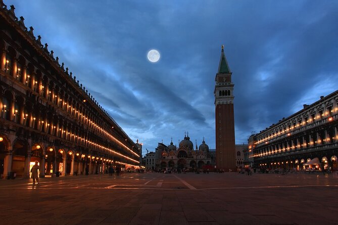 Private Doge's Palace & St Mark's Basilica After Hours Night Tour - Dress code and ID rules that can make or break your night