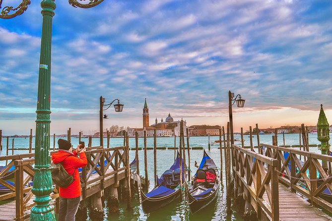 Private Gondola Ride in Venice - Photo Strategy: How to Get Great Shots Without Fighting the Boat