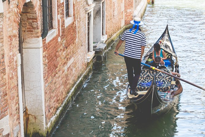 Private Gondola Tour - Private gondola tour in Venice: what 30 minutes really gives you