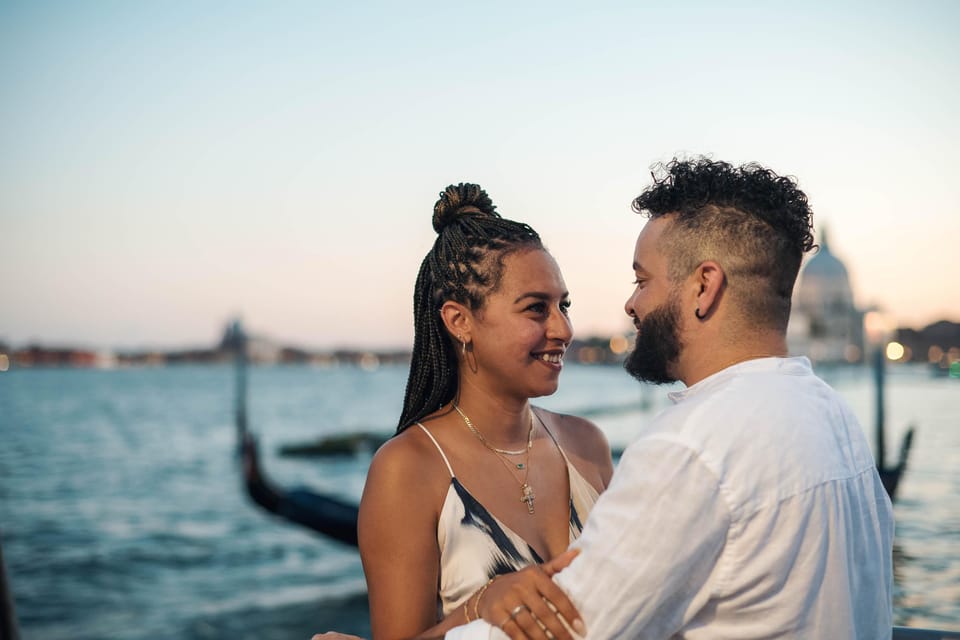Private Photoshoot of Your Gondola Ride in Venice - Editing in 72 hours: why this delivery style is a big deal