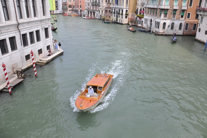 Private Tour Murano and Burano - How the lagoon timing shapes your day (and why it matters)