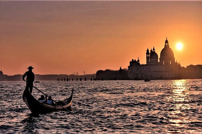 Private Tour: Venice Gondola Ride with Serenade - The music: why the serenade is worth more than it sounds