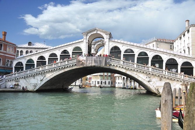 Private Tour: Venice Rialto Market, San Polo and Frari Church Walking Tour - Ponte di Rialto: the commercial heartbeat, explained while you’re there