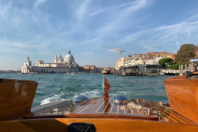 Private Transfer from Venice Airport to Hotel in Venice City Center - From Marco Polo Airport to Venice City Center: why this transfer feels easier