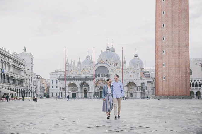 Private Vacation Photography Session with Local Photographer in Venice - Why a private Venice photo walk beats another selfie spree