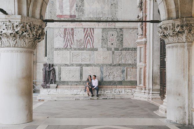 Private Vacation Photography Session with Local Photographer in Venice - Price and value: what $325 per group really buys