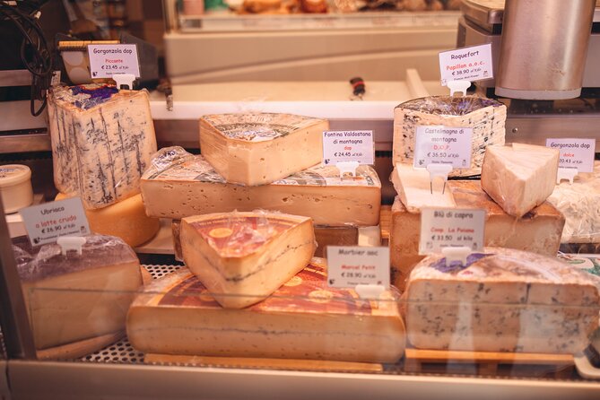 Private Venice Street Food Tour with a Sommelier - Guide quality matters, and it has a strong track record