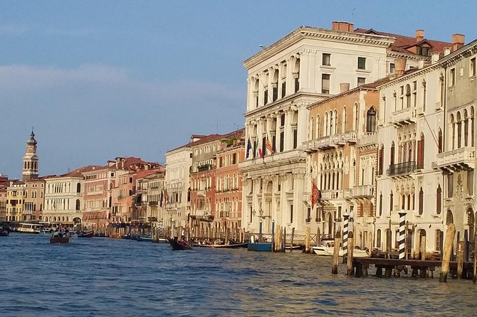 Private Venice walking tour plus Murano island lunch and glass factory visit - Doge’s Palace area and church gardens: history with an off-the-main-path feel