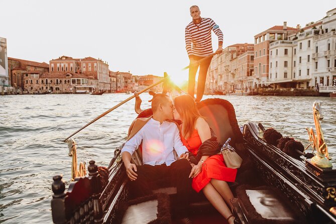 Private Walking and Photography Tour in Venice - Private Venice Photo Walk: Trading Crowds for Better Frames