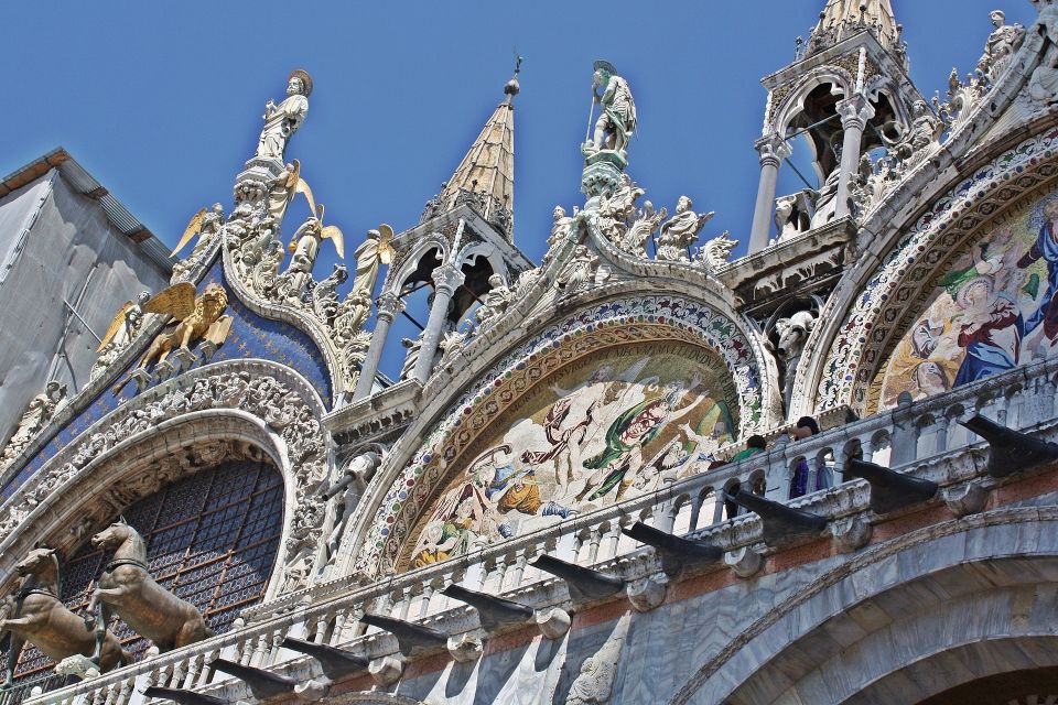 Private Walking Tour in Venice - Pacing, shoes, languages, and weather reality