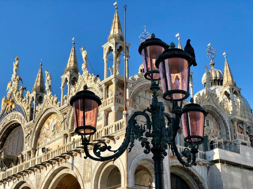 Saint Mark Basilica Priority Access & Audio Guide Option - Getting In: Separate Entrance and the Priority Effect