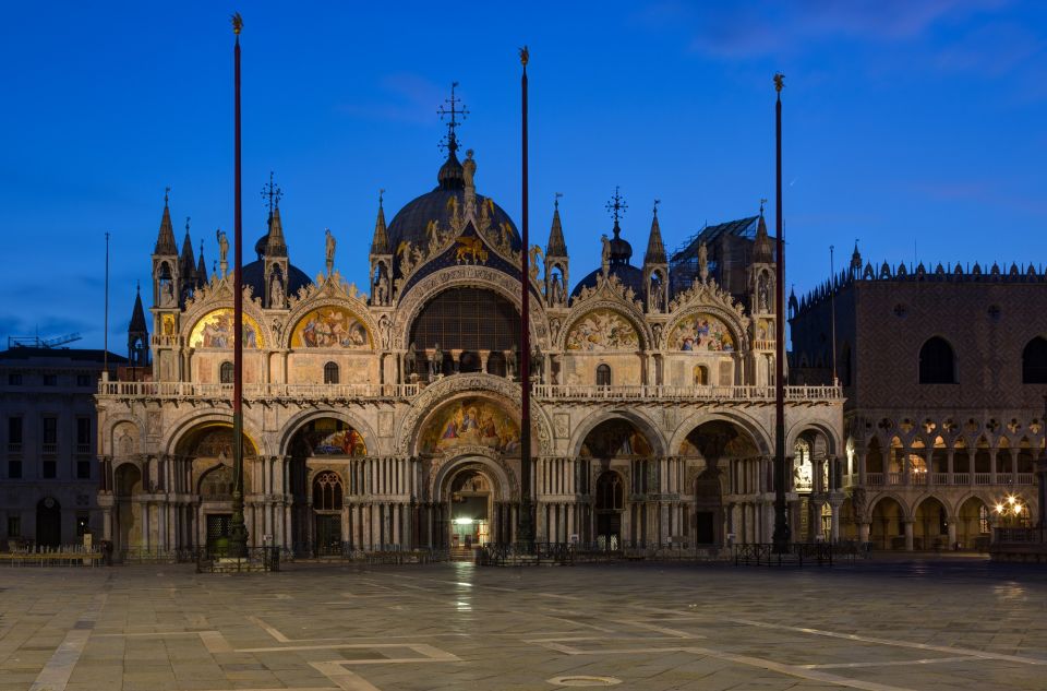 Saint Mark's and Doge's Palace: VIP After Hours Tour - Doge’s Palace: the color-changing facade and the inside tour