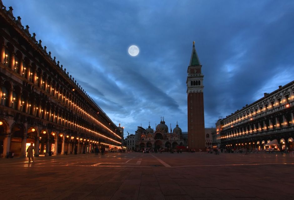 Saint Mark's Basilica: After Hours Private Tour - The Light Show: How the Illumination Changes What You See