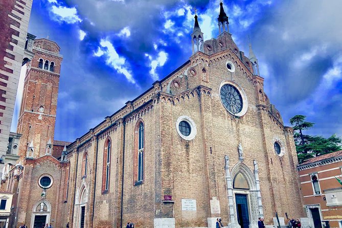 San Polo, Rialto & Frari: 2-Hour Private Walking Tour in Venice - Why San Polo, Rialto, and the Frari area feels more real