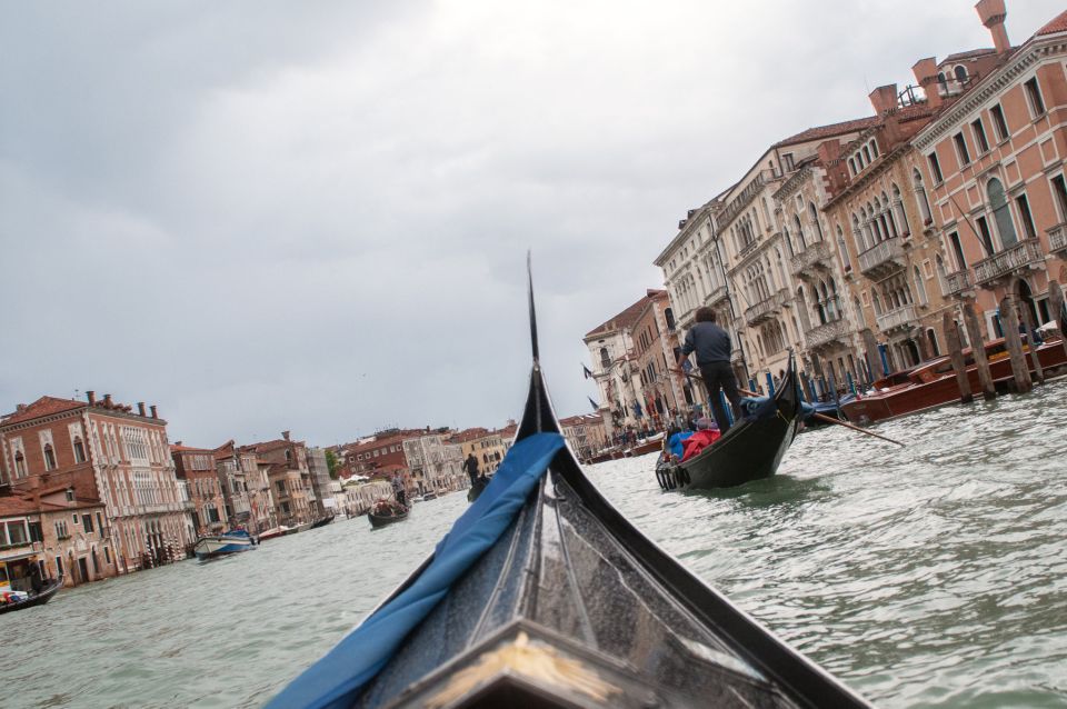 Secret Venice & Gondola Tour - Guides Matter: Humor, Pace, and How the Best Ones Feel