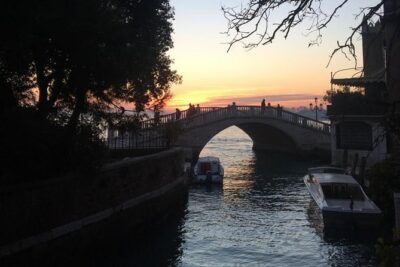 Skip the Line: Best of Venice Private Tour Including San Marco Doges' Palace and Gondola Ride - Basilica di San Marco: the “East meets West” church you’ll actually understand