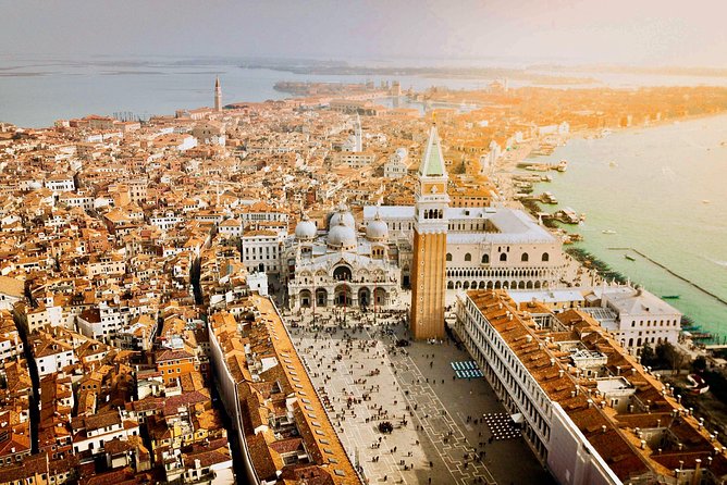 Skip the line Doge's Palace Guided Walking Tour in Venice - Headsets and group size: hearing the guide and staying together