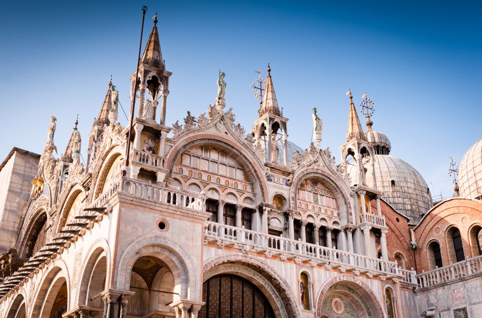 Skip the Line: St. Mark's Basilica Guided Tour - Museum stop and the horses: why this part adds depth