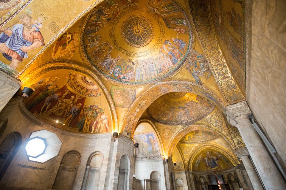Skip the Line: St. Mark's Basilica Guided Tour - Practical tips to make your visit smoother