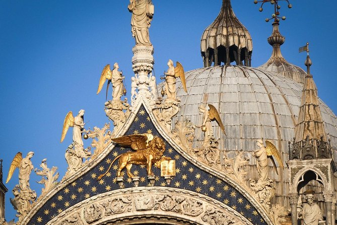 Skip the Line Venice Doge's Palace and St. Mark's Basilica Tour - Bridge of Sighs plus the New Prisons corridors: short stops, big emotional weight