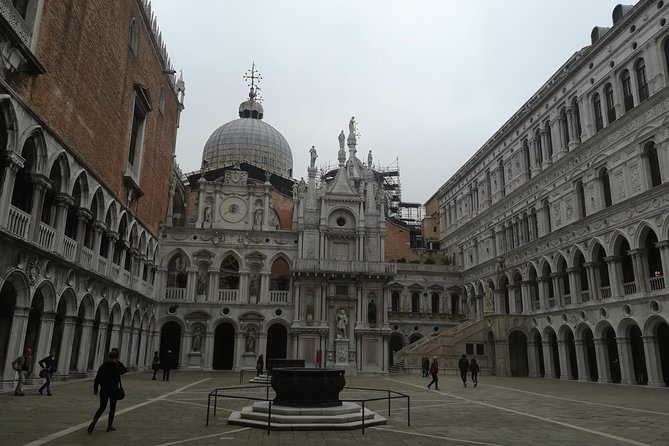 Skip-the-Line Venice Private Tour Including St Mark Doges Palace & Gondola Ride - Doge’s Palace with priority entry and the Bridge of Sighs