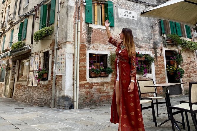 Small-Group Walking Tour of the Jewish Ghetto in Venice - Stop 4: Fondamenta dei Ormesini and Venetian daily life off the main lanes (about 15 minutes)
