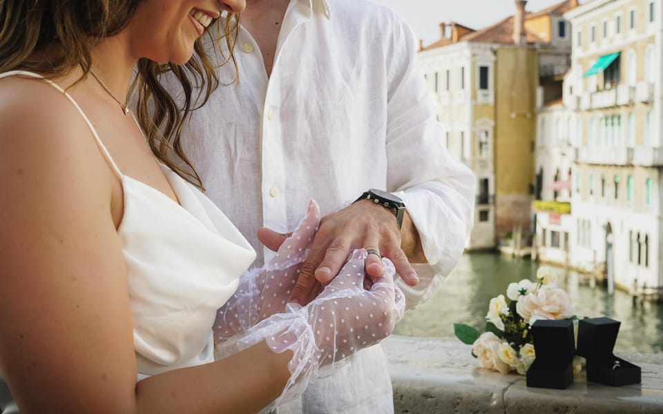 Stylish Photoshoots in Venice - $71 Value: What You’re Really Paying For