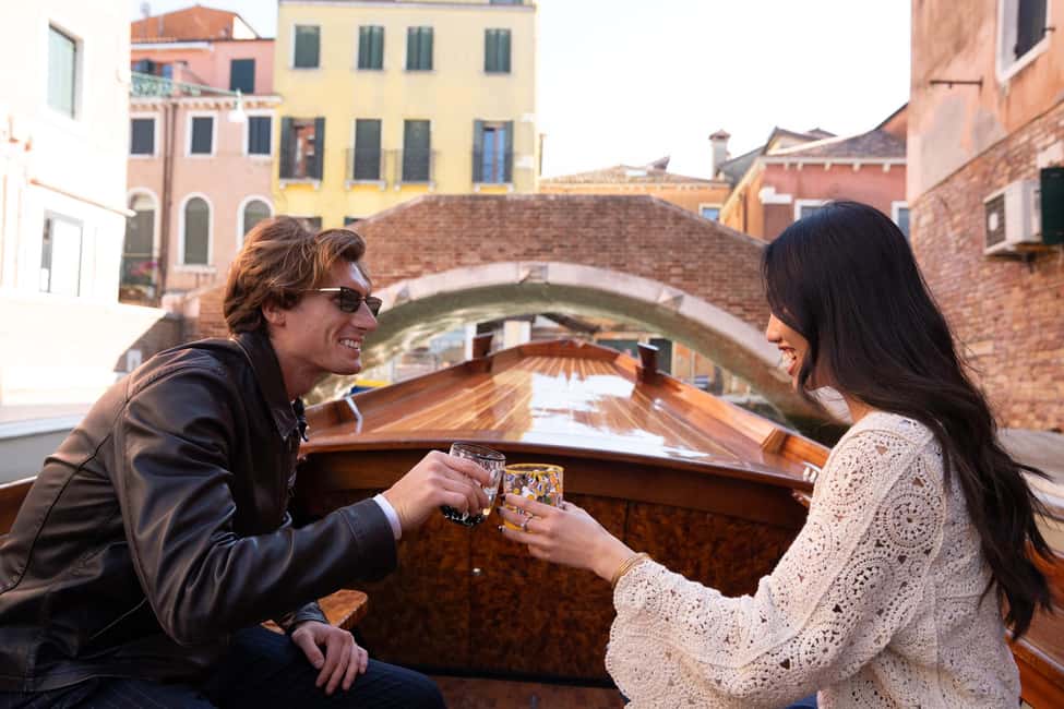 Sunset Serenity Cruise in the Venice Lagoon - The 1-hour sunset route from Fondamenta Zattere to lagoon icons