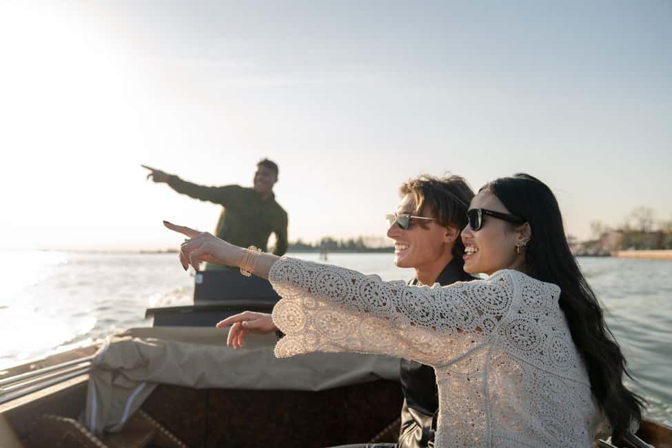 Sunset Serenity Cruise in the Venice Lagoon - Practical checklist: meeting point, what to wear, and boat rules