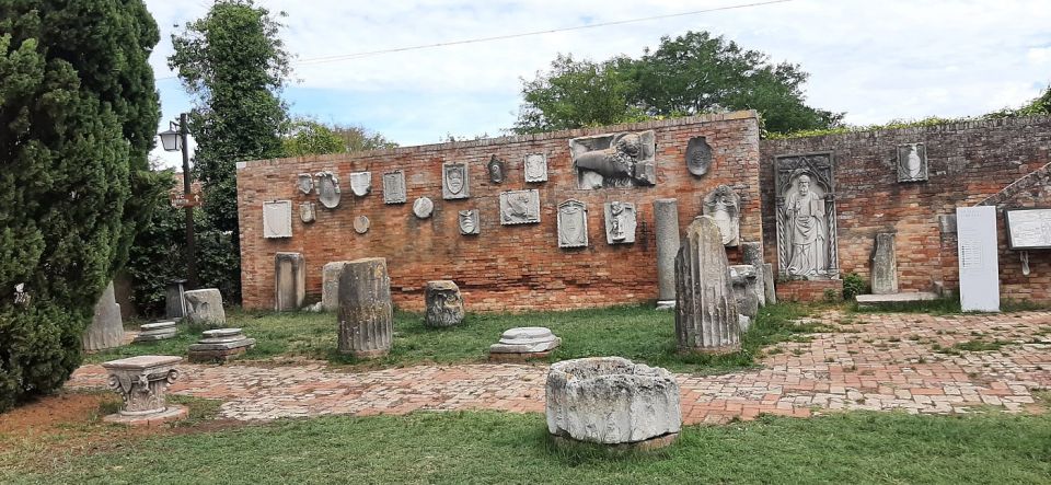 The gems of the lagoon. Torcello Burano Murano - The guide factor: what Andreapaolo Barbini adds to the islands