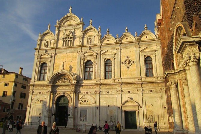 The Heart of Venice: A Self-Guided Audio Tour - Palazzo Cavalli and Centro Maree: tides, weather, and acqua alta