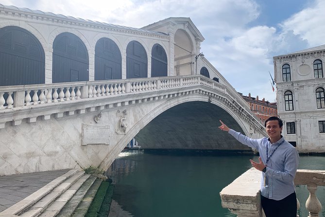 The Secret Venice + Cicheti & Wine Private Tour - San Polo’s Food Market Area: Cicchetti and Wine with a Local Guide