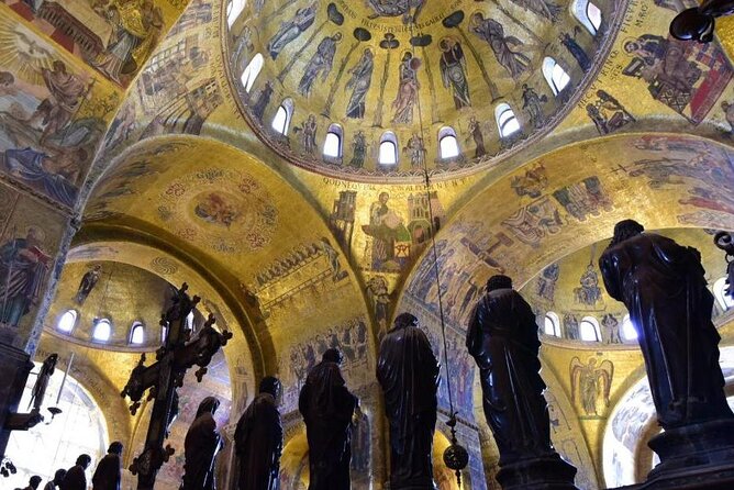 Unusual Perspectives of St Mark's Basilica & optional Pala d'Oro - St Mark’s Museum scale model: a quick way to understand what you’re seeing