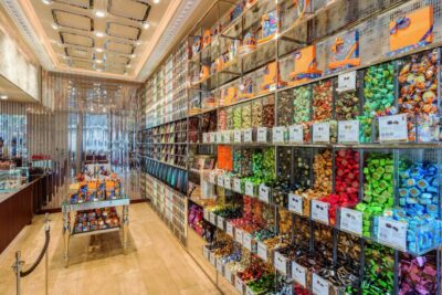 Venchi Rialto: Chocolate Tasting Experience in Venice - What the 1-Hour Program Feels Like (Story, Tasting, Custom Bar)