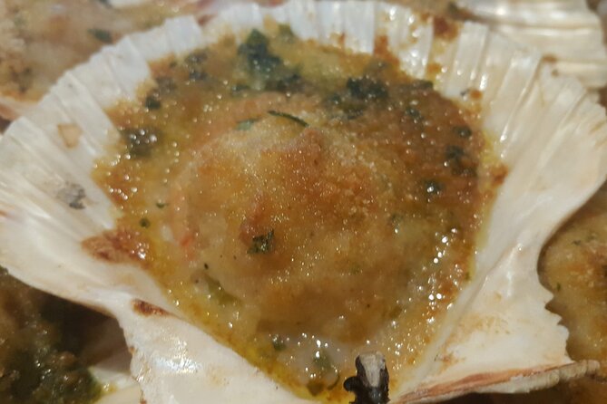 Venetian cooking school - The best part: eating your work, with a glass of wine