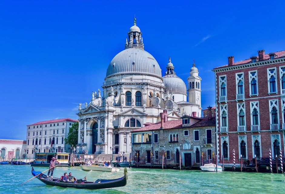 Venetian Private Sandolo tour - Should You Book the Venetian Private Sandolo Tour?