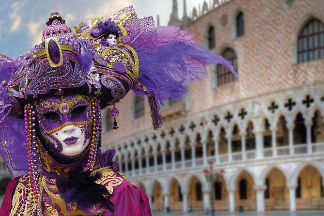 Venezia Walking Tour with Audio and Written Guide by a Local - Tech that keeps you on track: smartphone, maps, and audio
