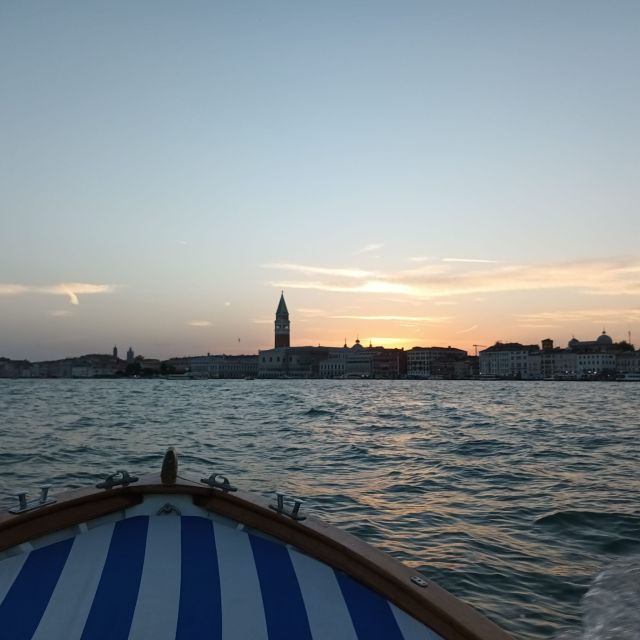 Venezia:Tour con aperitivo al tramonto - The Arsenale and the Serenissima’s shipbuilding power