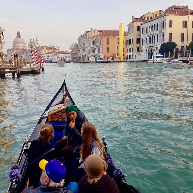 Venice: 30 min Gondola Ride on the Grand Canal with Guide - The ride itself: Grand Canal drama, plus the calmer inner canals