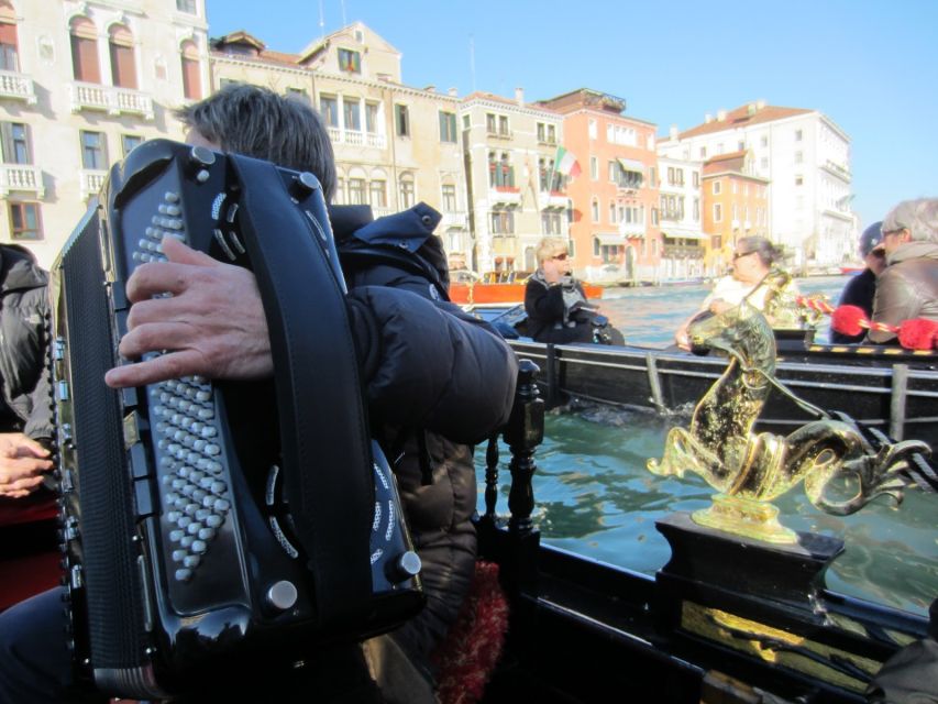 Venice: 30-Minute Gondola Ride on Grand Canal with Serenade - San Moisè Church: Small Canal Feel With a Major Landmark Name