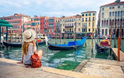 Venice: 30 minutes Enchanting Gondola Ride - The 30-minute route: from narrow canals to the Grand Canal