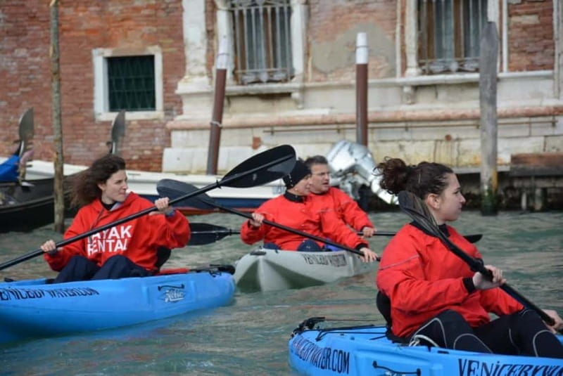 Venice: 60' Quick Kayak Tour of Venice with guide - Why This 60-Minute Venice Kayak Tour Works