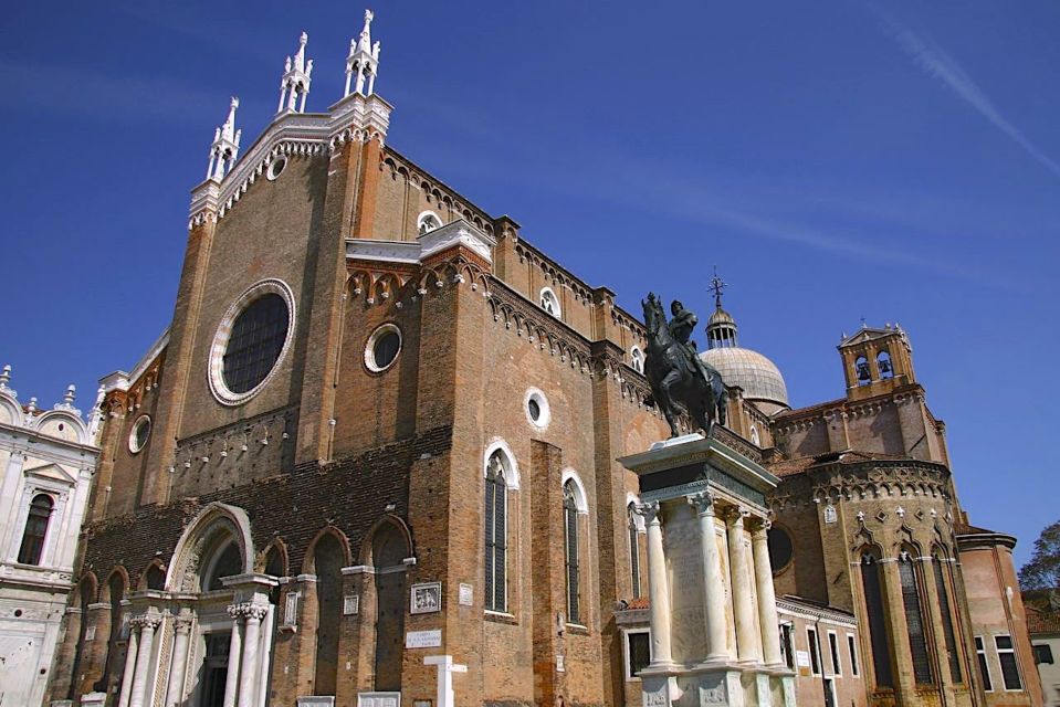 Venice Art and Architecture Private Walking Tour - Starting at Campo San Bartolomeo: your guide sets the scene fast