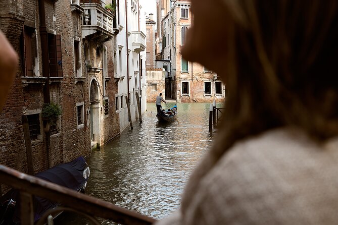 Venice Art Walking Tour with Gondola Ride - Price and value: what $107.06 actually covers
