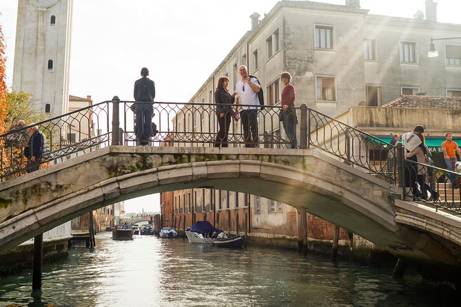 Venice Boat Tour on Grand Canal with Local Guide - Getting the Best Sightlines: What You Can Actually See