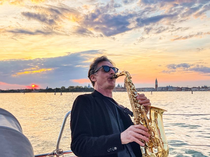 Venice: Catamaran Sunset Jazz Cruise with Aperitivo - Crew and hosts: why this feels welcoming instead of transactional