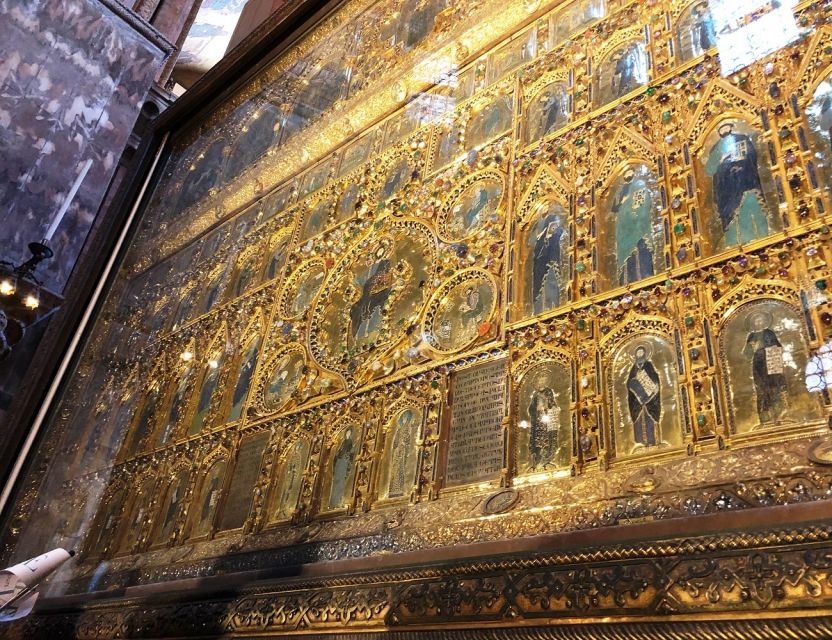 Venice Combo: Gondola, St. Mark’s Basilica Pala d'Oro option - The guided tour: turning mosaics into a Venetian Republic story